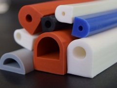 D shaped silicone rubber seals and gaskets