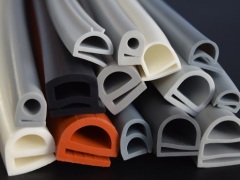 E shaped rubber seals and gaskets